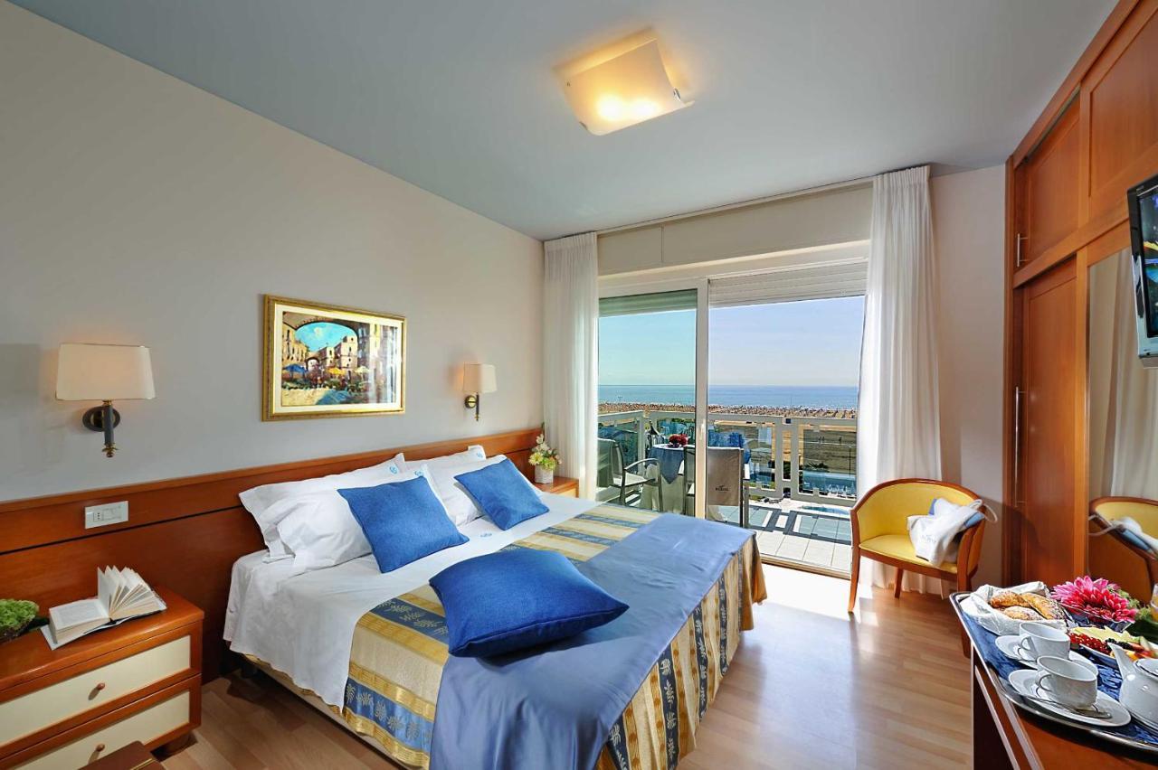 Majestic Beach Hotel & Wellness Бібіоне Екстер'єр фото